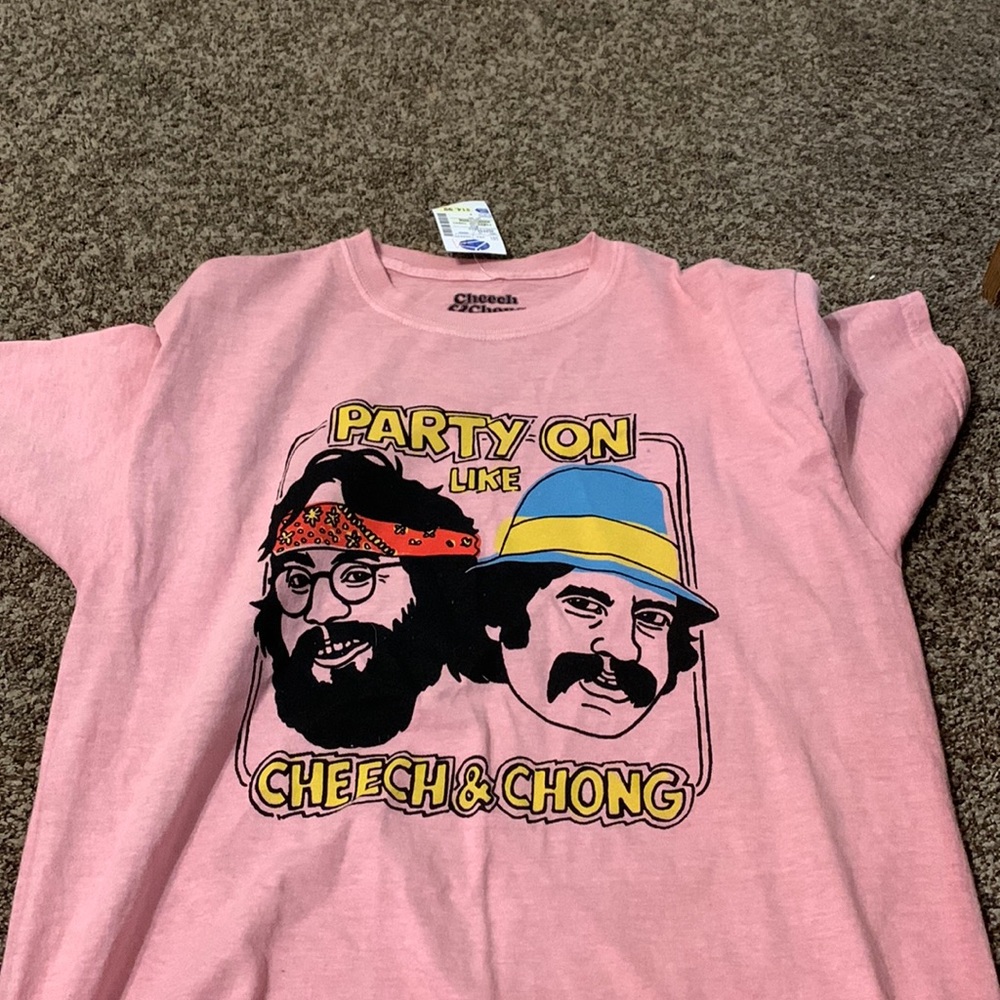 Size medium brand Cheech and Chong